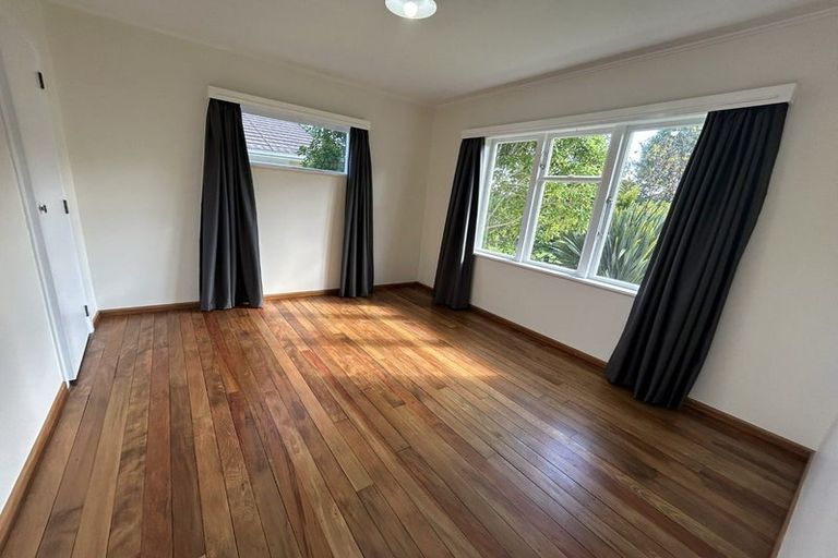 Photo of property in 15 Riwai Street, Paraparaumu, 5032