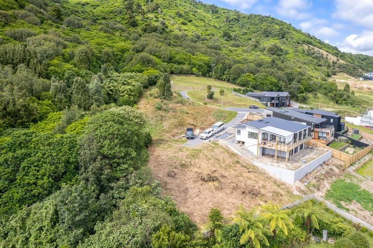 Photo of property in 13 Whio Place, Waikanae, 5036