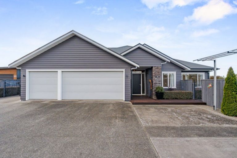 Photo of property in 27 Mill Grove, Clareville, Carterton, 5713