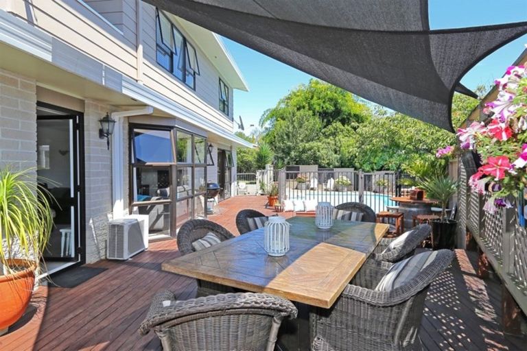 Photo of property in 8 Ritchie Place, Havelock North, 4130