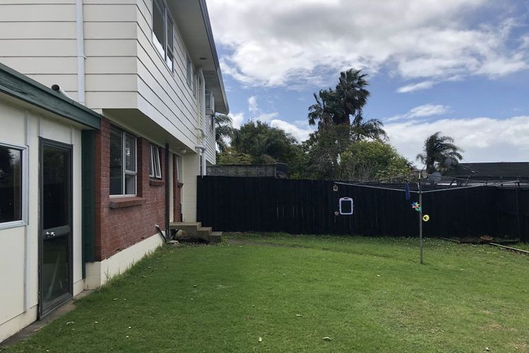 Photo of property in 2/21 Roysfield Lane, Sunnyhills, Auckland, 2010
