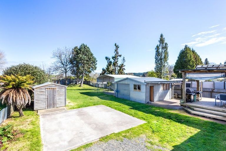 Photo of property in 13 Rangatira Drive, Mangakino, 3421