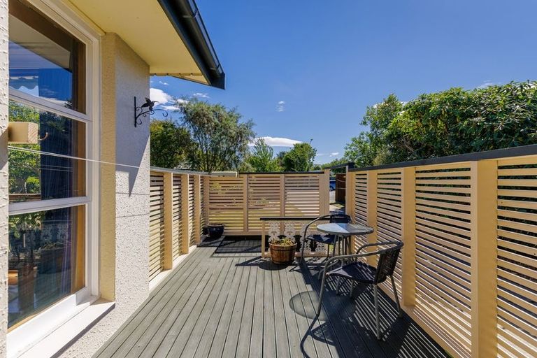 Photo of property in 35 Rhodes Street, Waimate, 7924