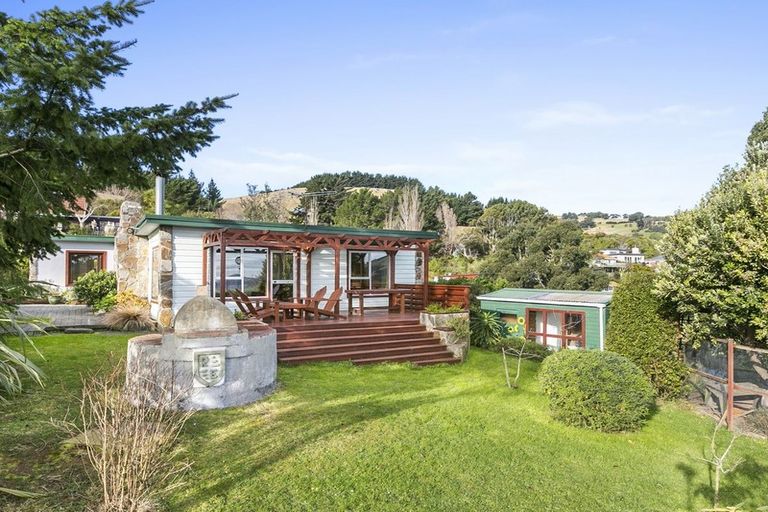 Photo of property in 26 Porterfield Street, Macandrew Bay, Dunedin, 9014