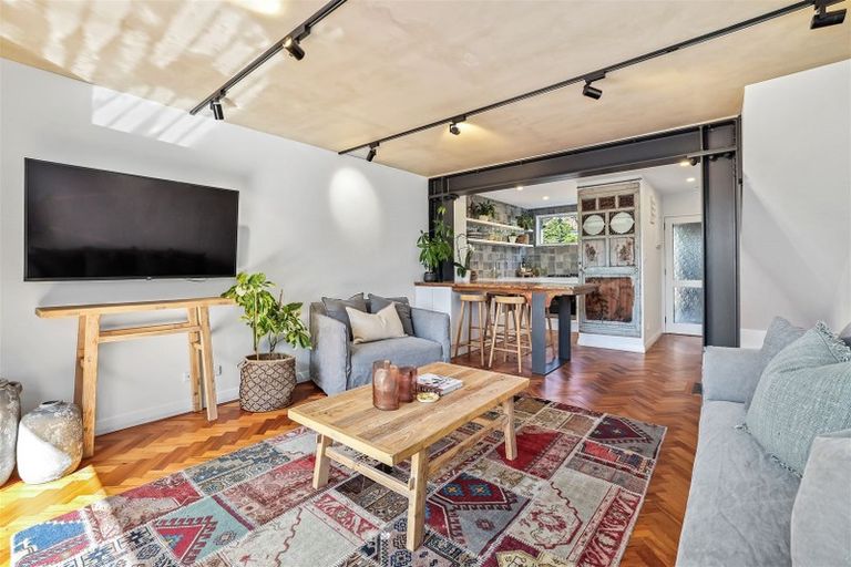 Photo of property in 2/138 Esplanade, Sumner, Christchurch, 8081