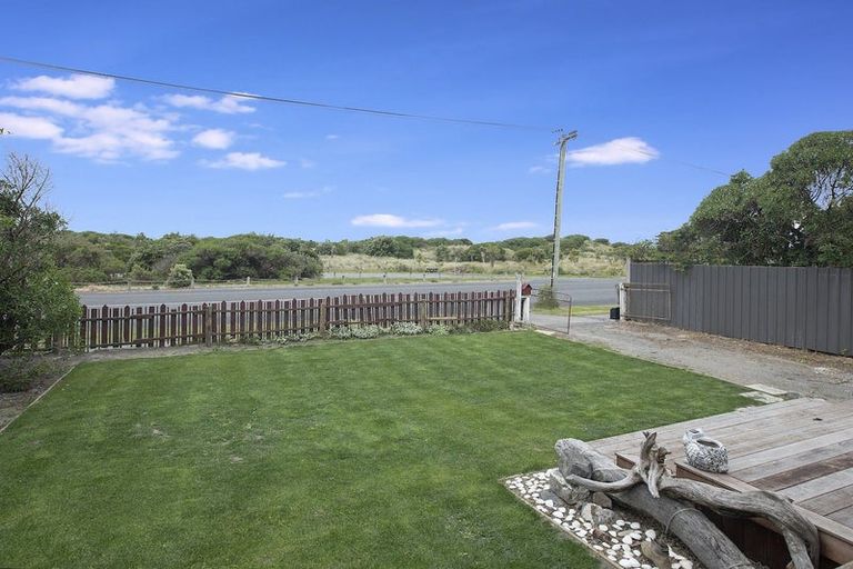 Photo of property in 347 Marine Parade, New Brighton, Christchurch, 8061