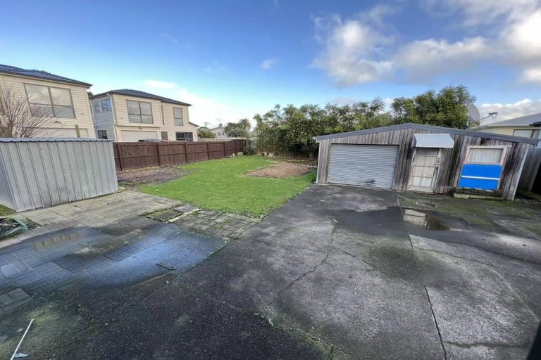 Photo of property in 18 James Street, Mangere East, Auckland, 2024