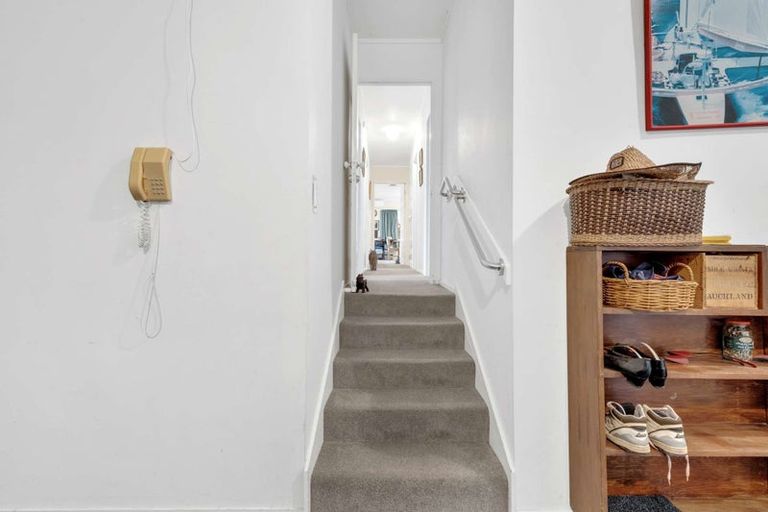 Photo of property in 15 Baden Street, Otumoetai, Tauranga, 3110