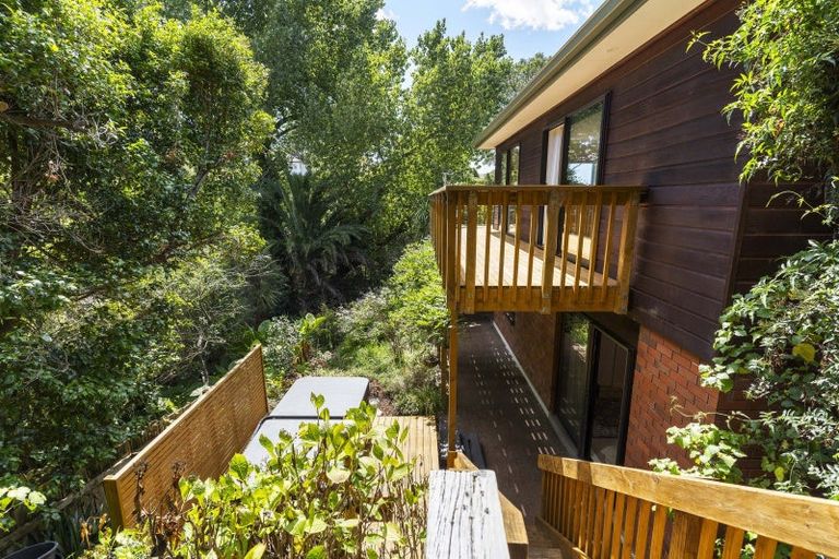 Photo of property in 3/7 Aries Place, Shelly Park, Auckland, 2014