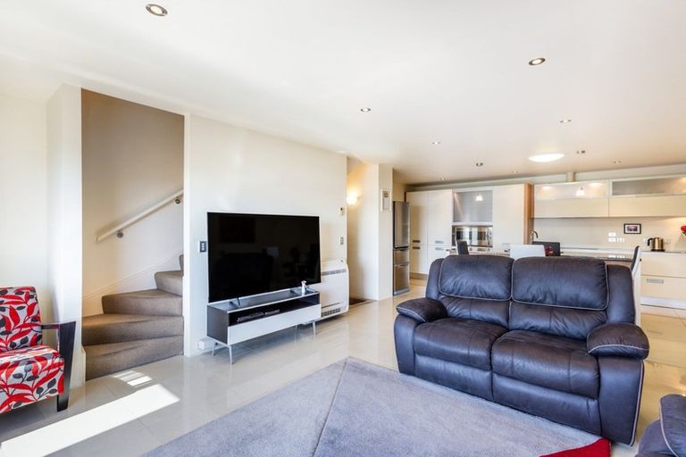 Photo of property in 1/15 Napier Road, Hilltop, Taupo, 3330