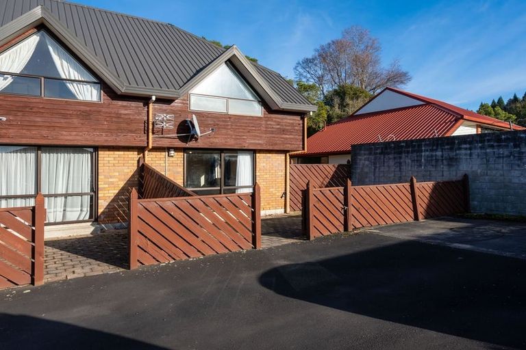 Photo of property in 129h Helensburgh Road, Halfway Bush, Dunedin, 9010