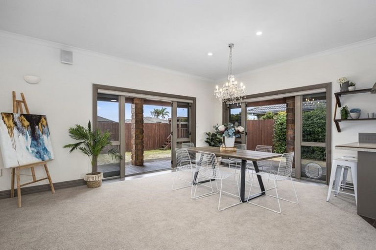 Photo of property in 23 Putaka Place, Papamoa Beach, Papamoa, 3118