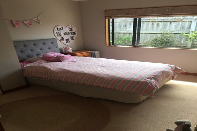 Photo of property in 33 Russell Robertson Drive, Havelock North, 4130