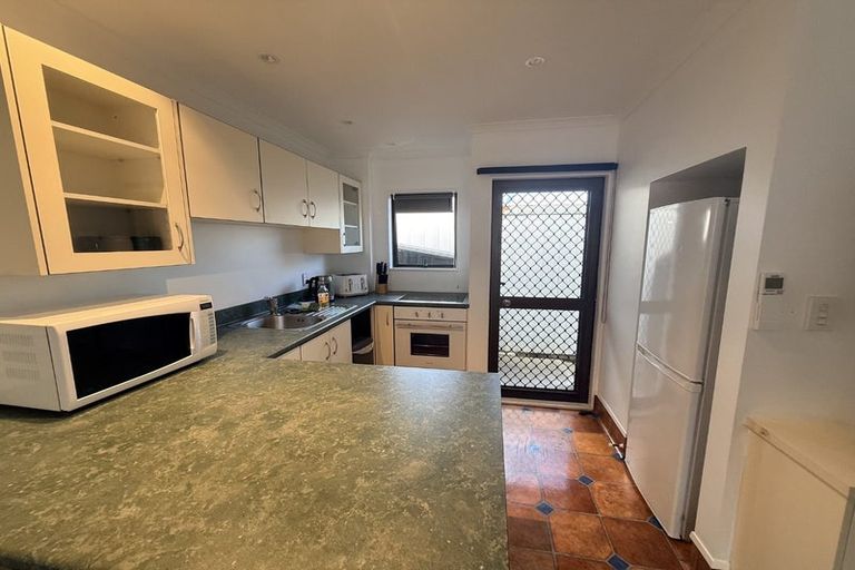 Photo of property in 483 Marine Parade, Napier South, Napier, 4110