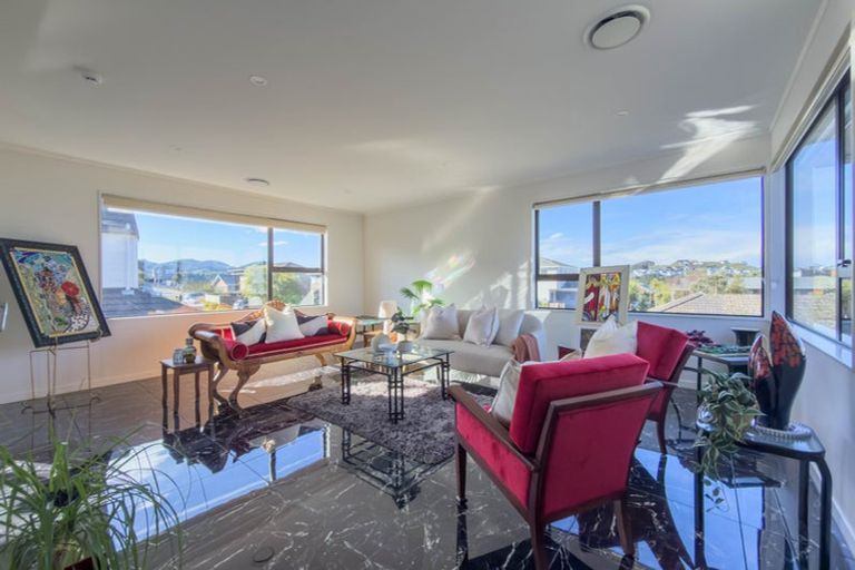 Photo of property in 3 Shastri Terrace, Khandallah, Wellington, 6035