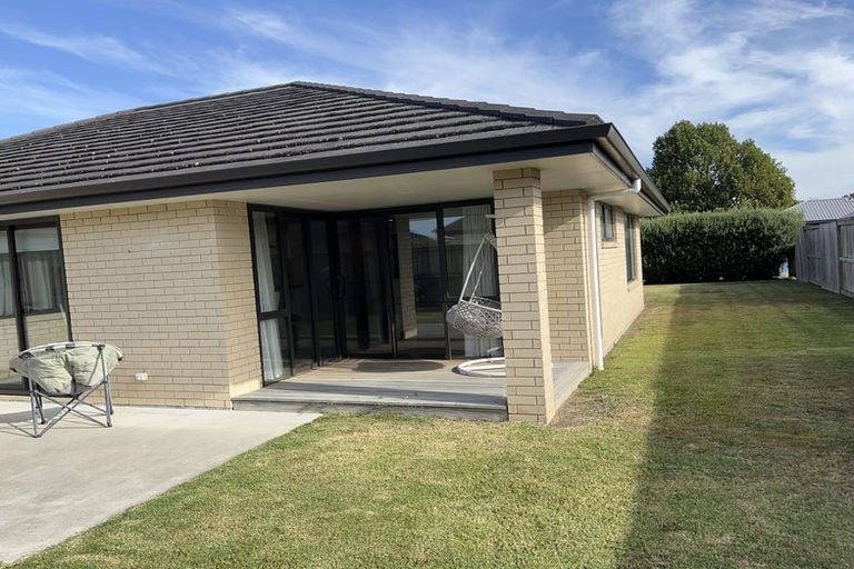 Photo of property in 14 Kowhai Drive, Cambridge, 3434