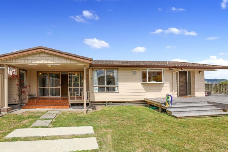 Photo of property in 29 Ingle Avenue, Waipahihi, Taupo, 3330