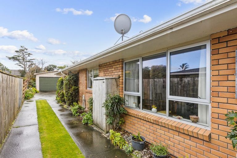 Photo of property in 101a Hillcrest Road, Raumati Beach, Paraparaumu, 5032