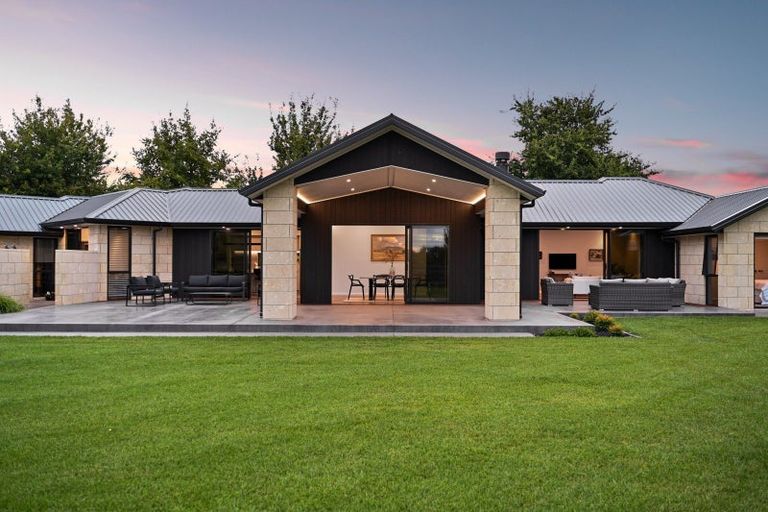 Photo of property in 300 Pickering Road, Tamahere, Hamilton, 3283