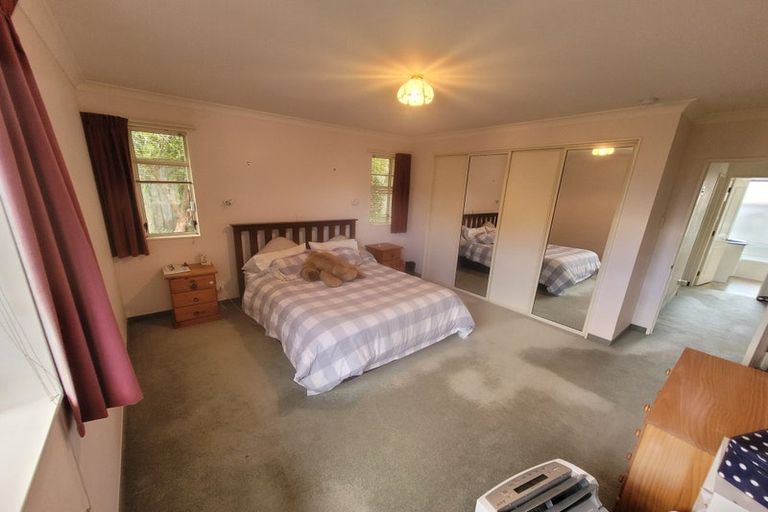 Photo of property in 9 Manuka Street, Stokes Valley, Lower Hutt, 5019