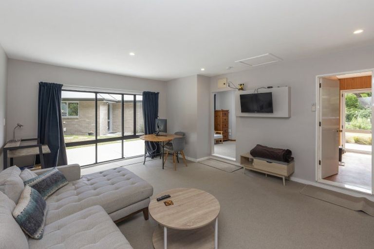 Photo of property in 69 Avoca Valley Road, Heathcote Valley, Christchurch, 8022