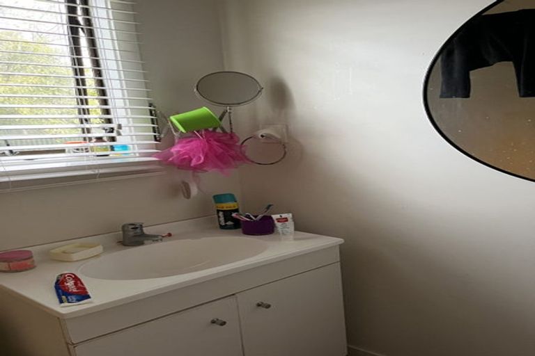 Photo of property in 121 Cook Street, West End, Palmerston North, 4410