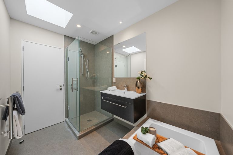 Photo of property in 35 Settlers Avenue, Hobsonville, Auckland, 0618