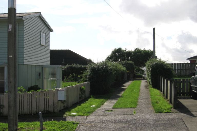 Photo of property in 83 Bedford Street, Cannons Creek, Porirua, 5024