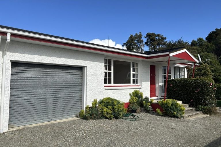 Photo of property in 54b Hillary Street, Winton, 9720
