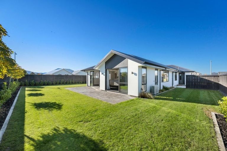 Photo of property in 2 Chapel Close, Springlands, Blenheim, 7201