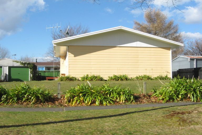 Photo of property in 4 Toi Grove, Turangi, 3334