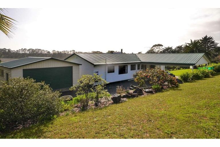 Photo of property in 33 Conifer Lane, Kerikeri, 0294