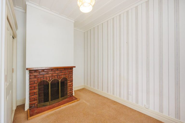 Photo of property in 18 Monckton Street, Feilding, 4702