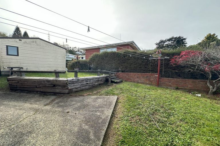 Photo of property in 6 Stephen Street, Halfway Bush, Dunedin, 9010