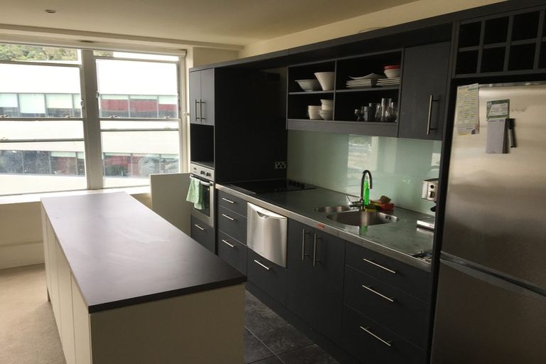 Photo of property in 6c/123 Molesworth Street, Thorndon, Wellington, 6011