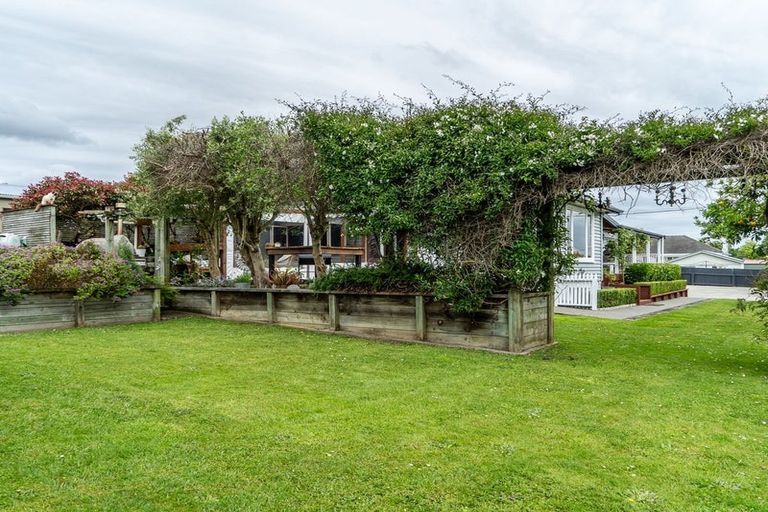 Photo of property in 10a Chester Street, Levin, 5510