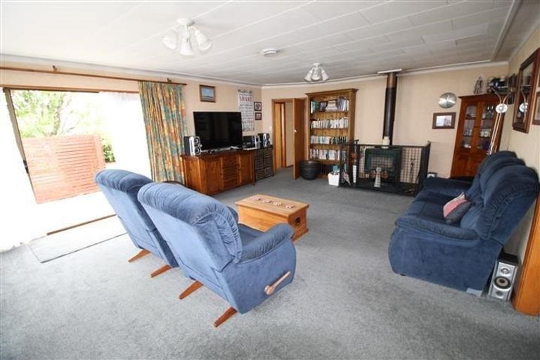 Photo of property in 1 Duff Place, Mosgiel, 9024