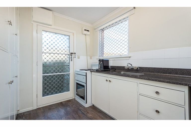 Photo of property in 2/25 Whitmore Street, Edgeware, Christchurch, 8013