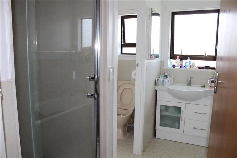 Photo of property in 23 Aurea Avenue, Pakuranga, Auckland, 2010