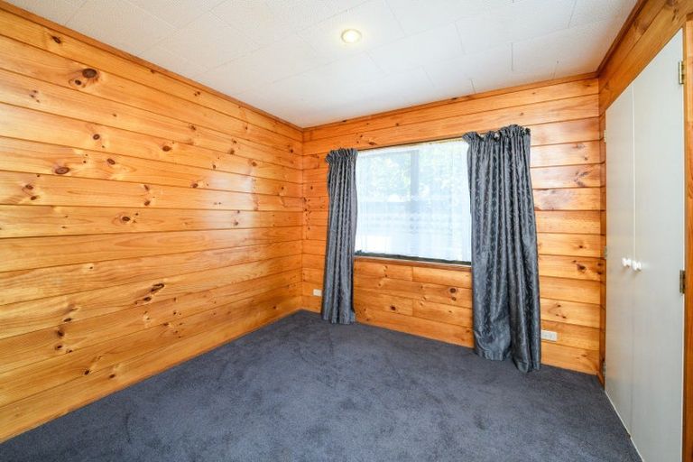 Photo of property in 134 John F Kennedy Drive, Milson, Palmerston North, 4414