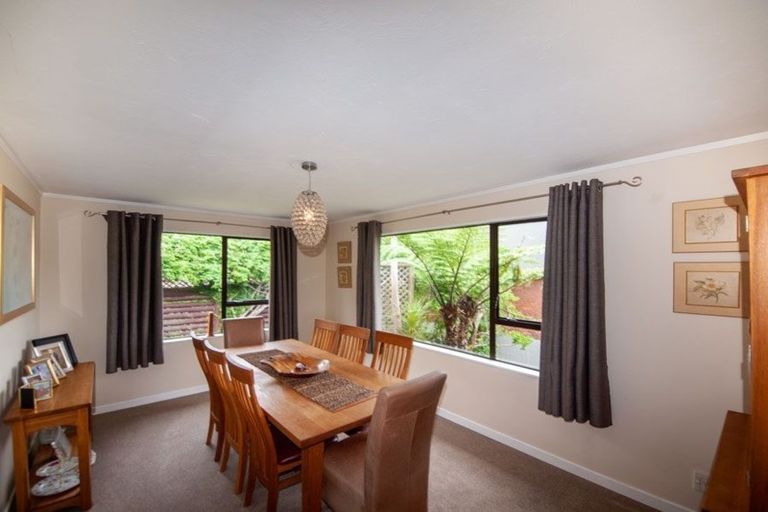 Photo of property in 75 Halswater Drive, Churton Park, Wellington, 6037