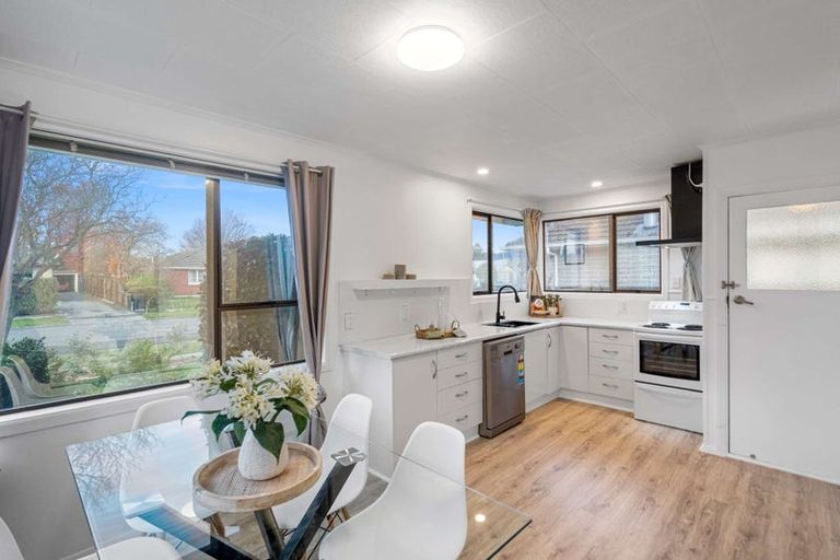 Photo of property in 34 Rowley Avenue, Hoon Hay, Christchurch, 8025