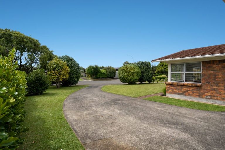 Photo of property in 8 Woodstock Crescent, Leamington, Cambridge, 3432