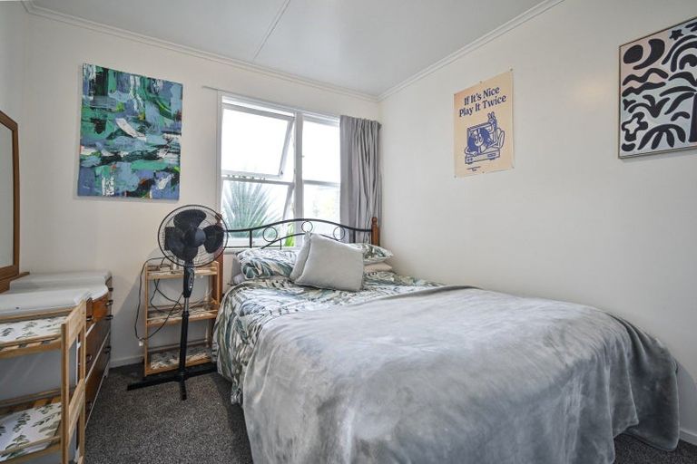 Photo of property in 6 Sefton Street, Havelock North, 4130