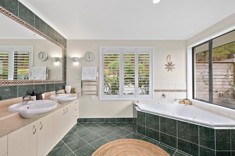 Photo of property in 150 Monarch-downs Way, Warkworth, 0982