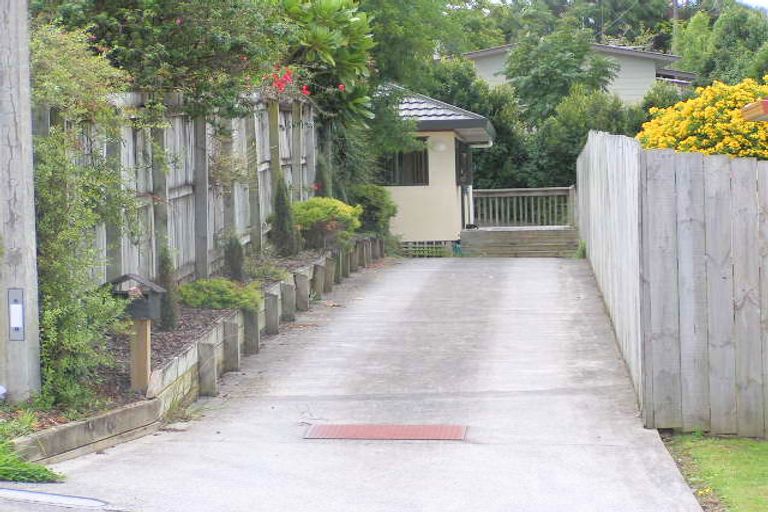 Photo of property in 53 Broadfield Street, Massey, Auckland, 0614