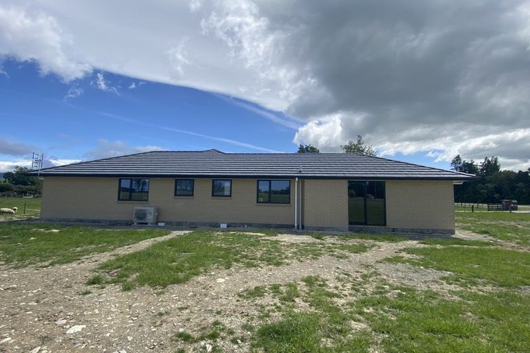 Photo of property in 909 State Highway 2, Opaki, Masterton, 5881