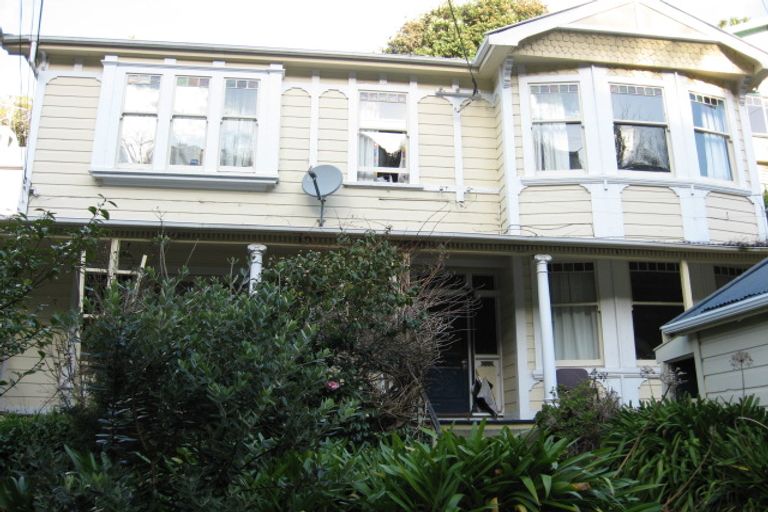 Photo of property in 117 Glenmore Street, Kelburn, Wellington, 6012