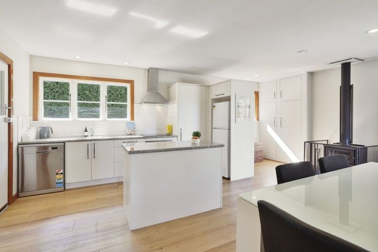 Photo of property in 19 King Street, Coalgate, 7673