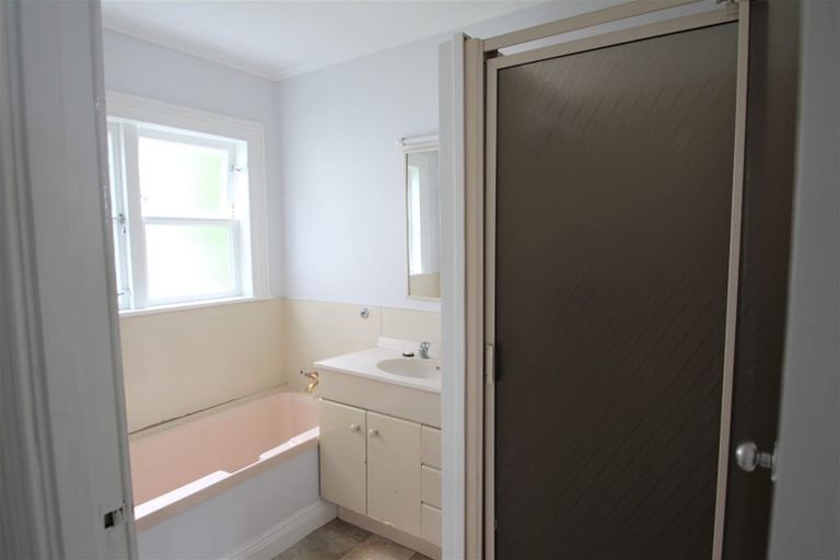 Photo of property in 2/8 Scanlan Street, Grey Lynn, Auckland, 1021